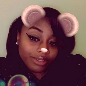 Meet your Posher, Annie